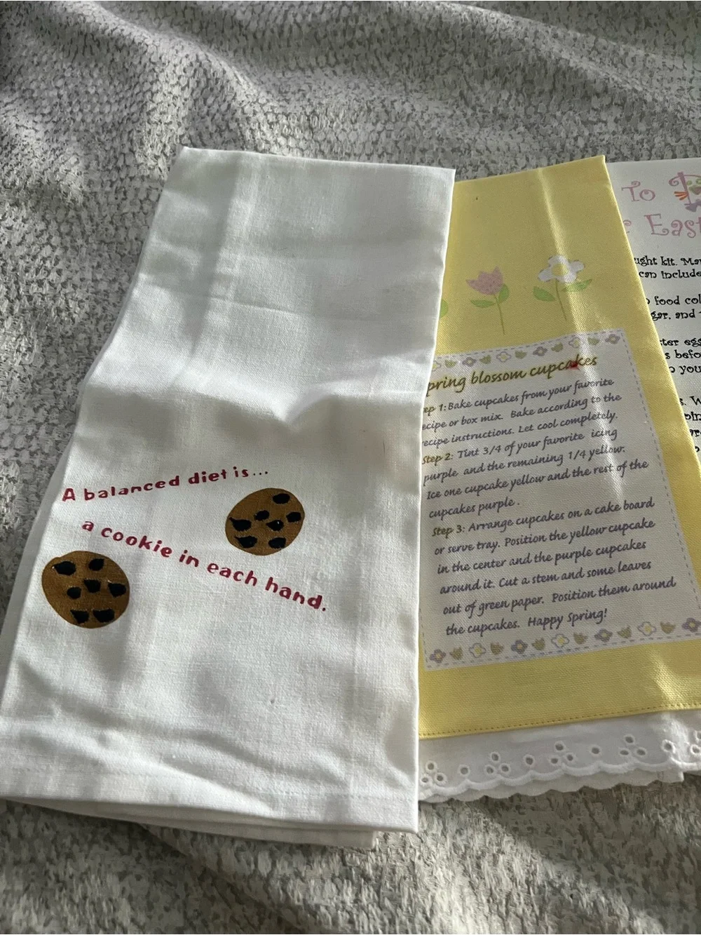 8 pc placement and kitchen towels set new